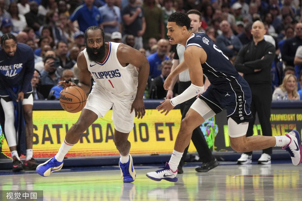 效力于勒沃 效力于勒沃