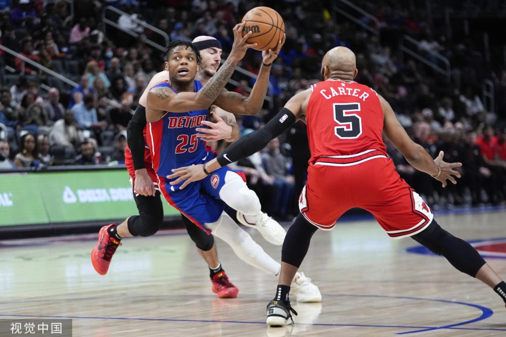 决定提出质 决定提出质